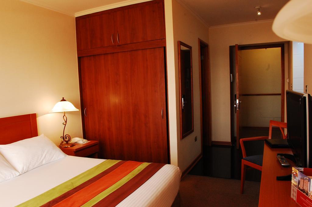 Hotel Florencia Suites & Apartments Antofagasta Szoba fotó